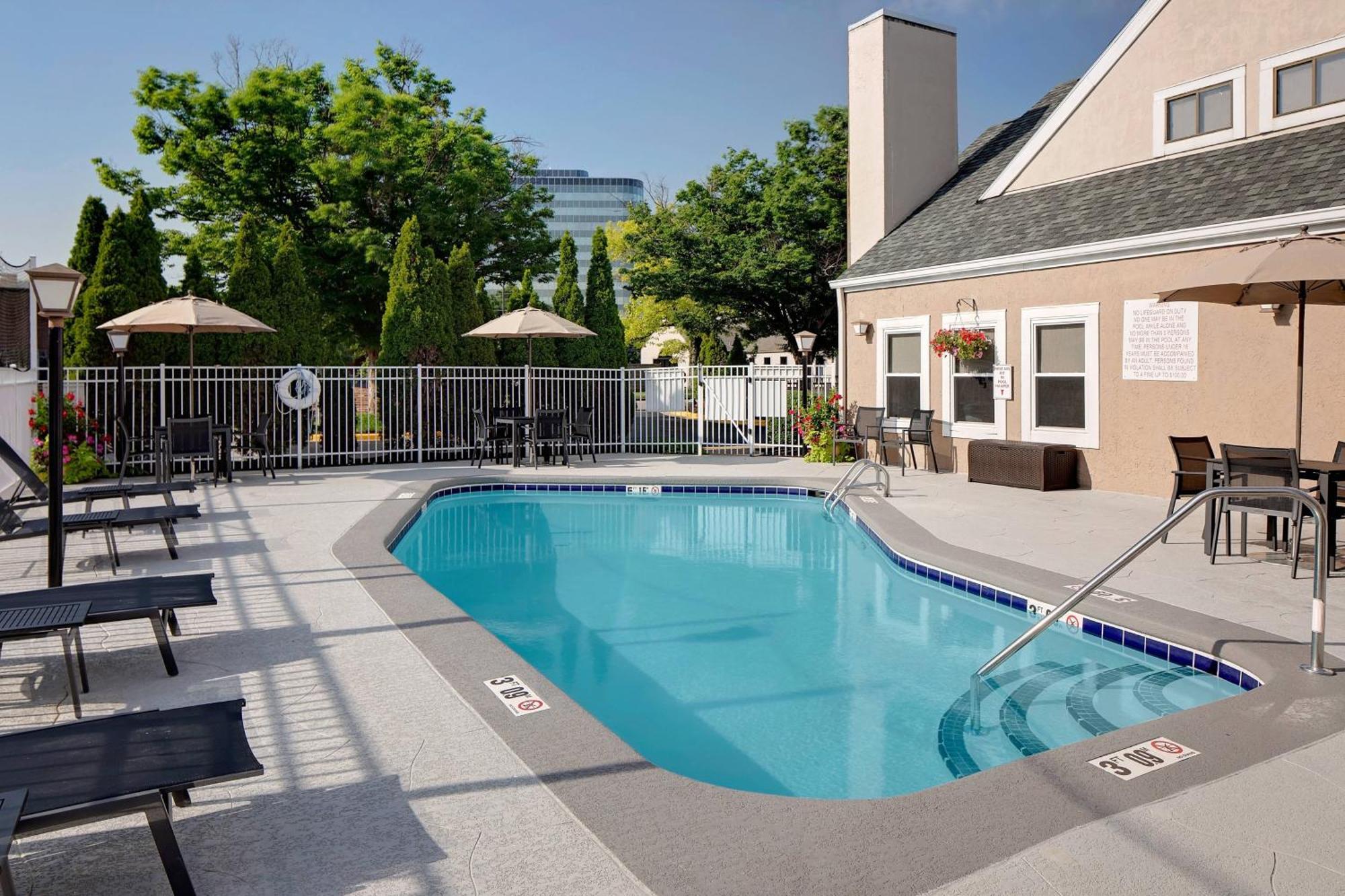Residence Inn Louisville East Buitenkant foto