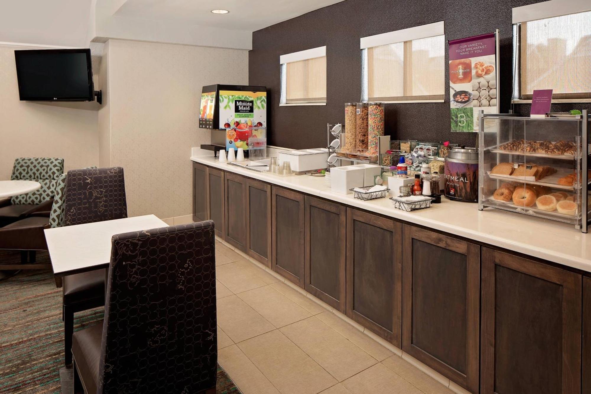 Residence Inn Louisville East Buitenkant foto
